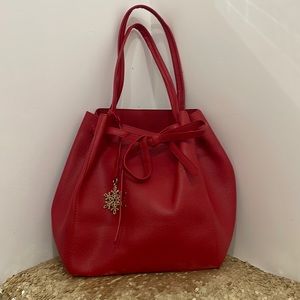 Elizabeth Arden red tote bag